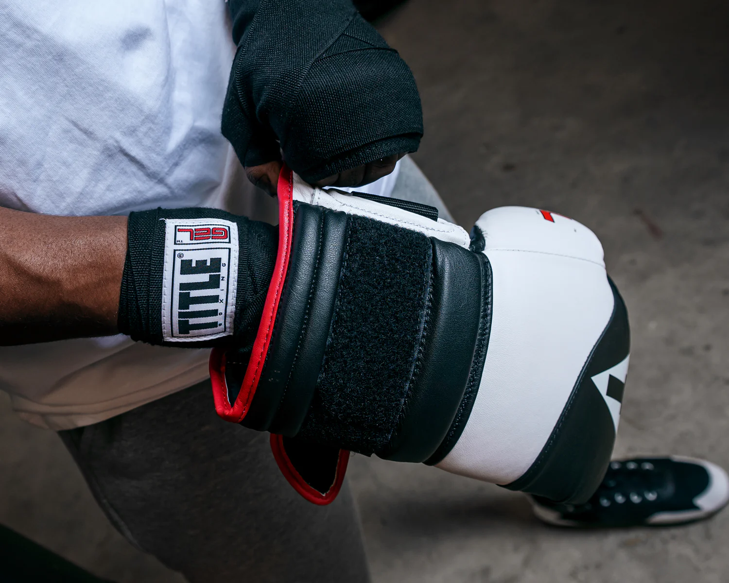 TITLE Boxing Gel Suspense Training Boxing Gloves - Image 9
